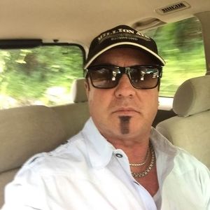 Meet your Posher, Mike